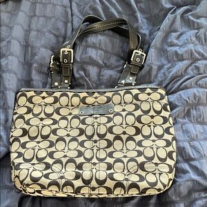 Coach Black and Cream Signature Shoulder Bag